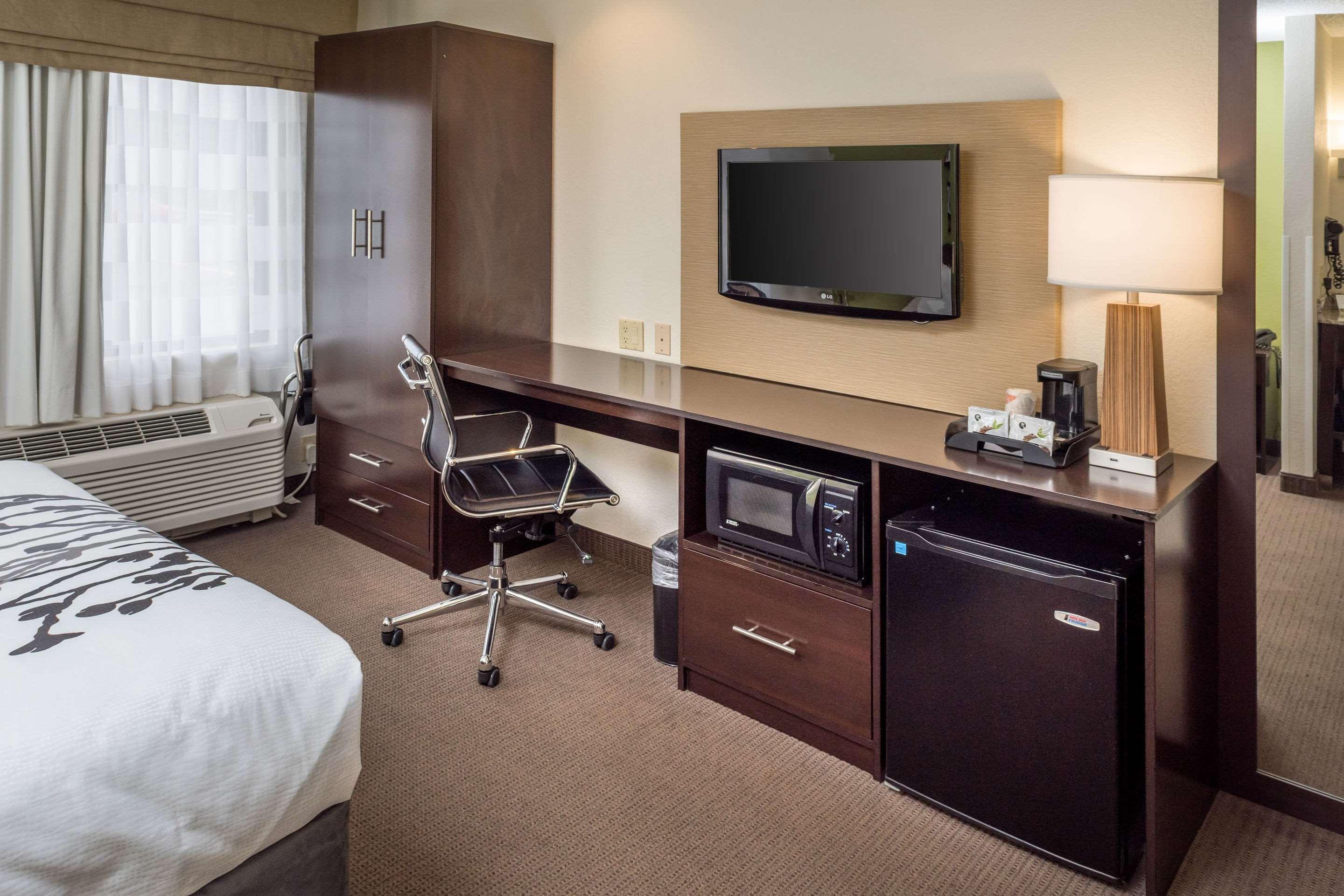 Sleep Inn & Suites Cross Lanes - South Charleston Exteriör bild